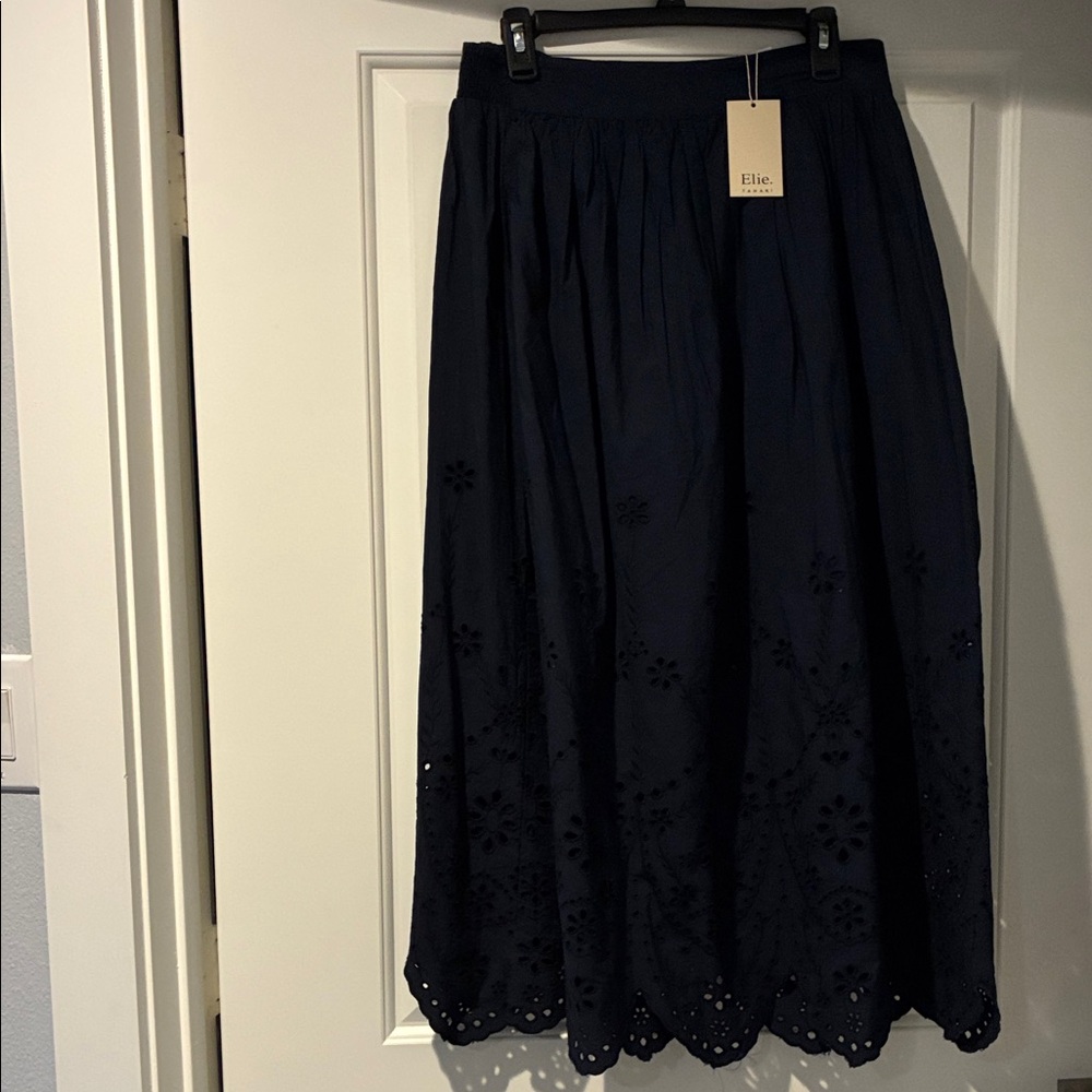 NWT Designer Women's Navy Midi Skirt w/bottom eyelets cut design -elastic waist